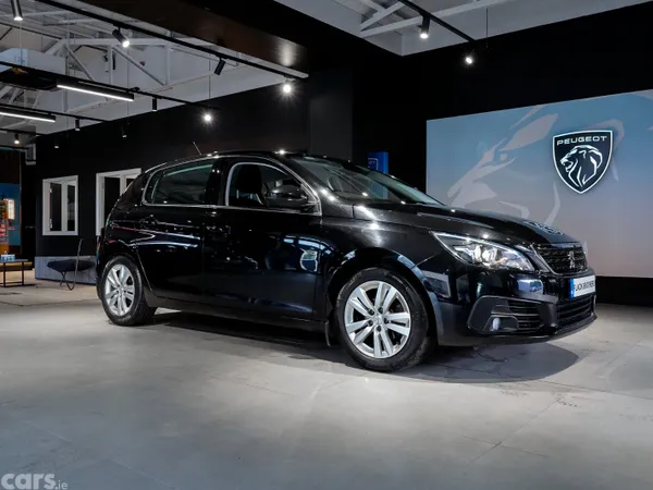 Peugeot 308 Hatchback, Petrol, 2020, Black