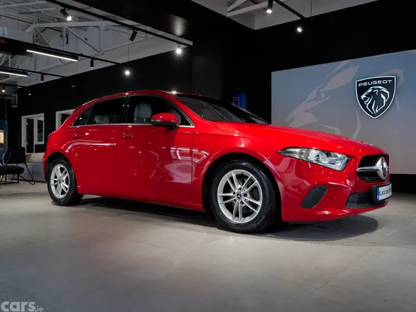 Mercedes-Benz A-Class Hatchback, Diesel, 2019, Red