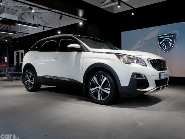 Peugeot 3008 MPV, Diesel, 2019, White
