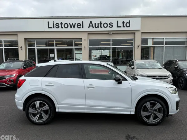 Audi Q2 SUV, Petrol, 2021, White
