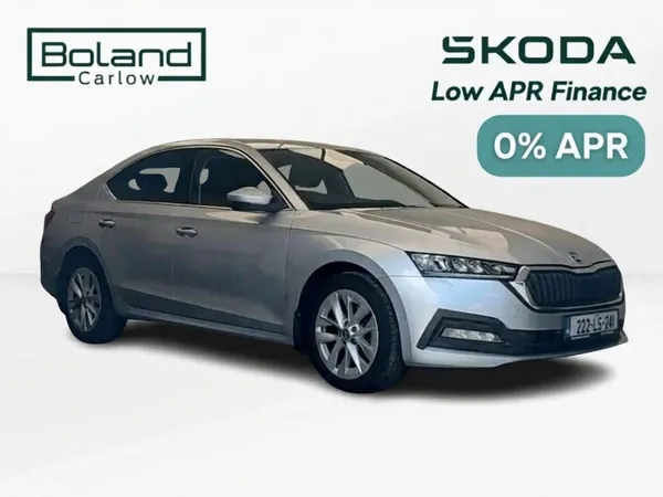 Skoda Octavia Saloon, Petrol, 2022, Grey