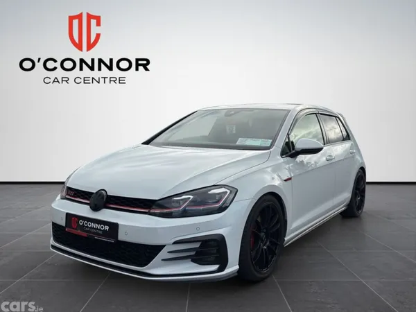 Volkswagen Golf Hatchback, Petrol, 2019, White