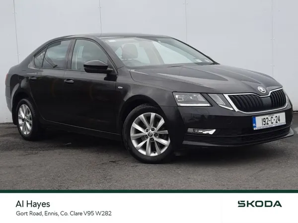 Skoda Octavia Saloon, Diesel, 2019, Black