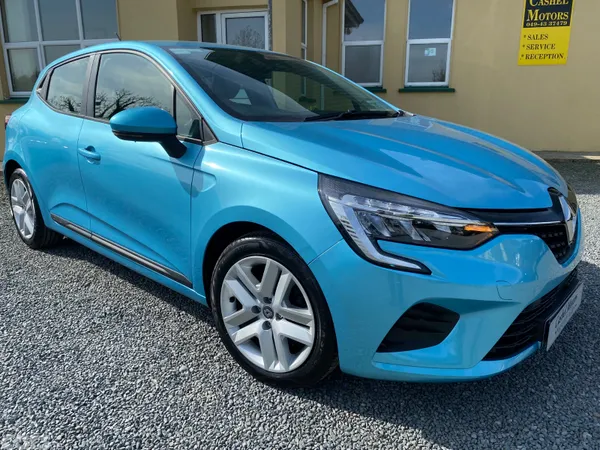 Renault Clio Hatchback, Petrol, 2022, Blue