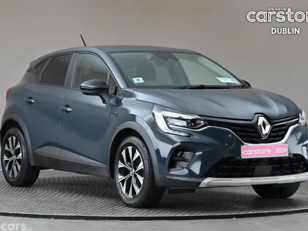 Renault Captur SUV, Petrol, 2024, Blue