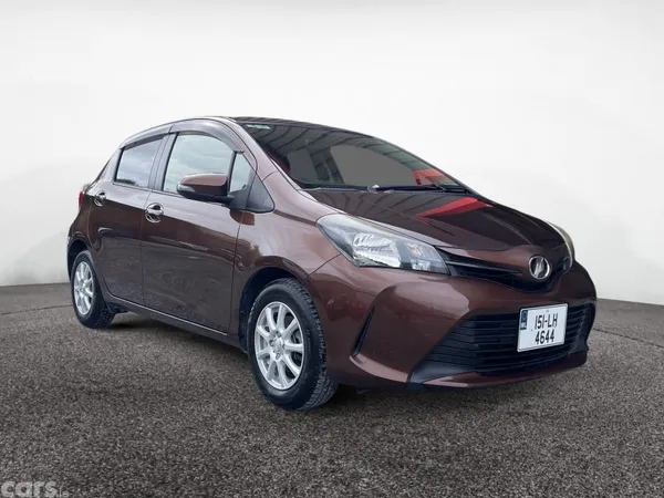Toyota Vitz Hatchback, Petrol, 2015, Brown