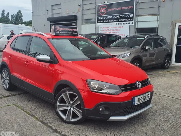 Volkswagen Polo Hatchback, Diesel, 2014, Red