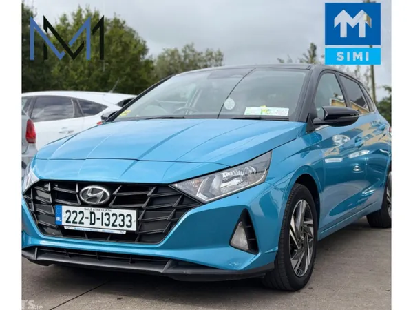 Hyundai i20 Hatchback, Petrol, 2022, Blue