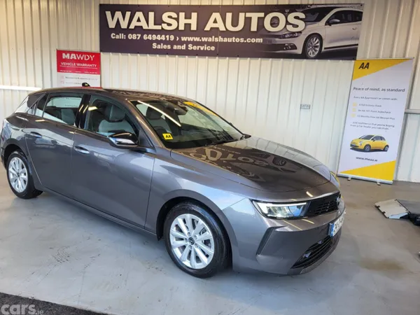 Opel Astra Hatchback, Diesel, 2024, Grey