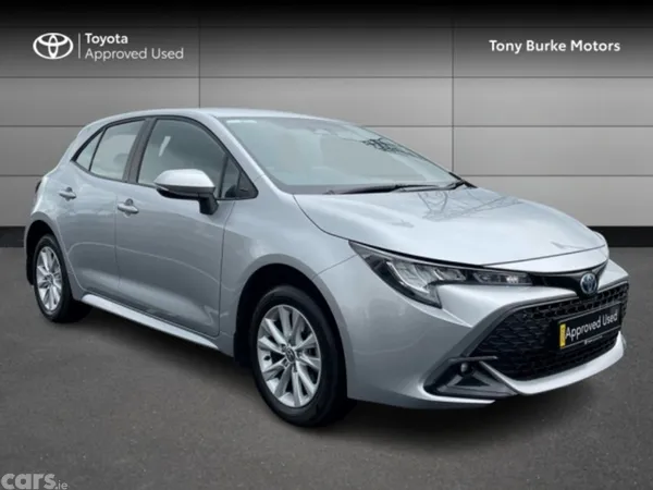 Toyota Corolla Hatchback, Petrol Hybrid, 2024, Silver