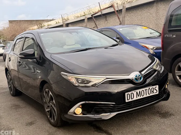 Toyota Auris Hatchback, Petrol Hybrid, 2016, Black