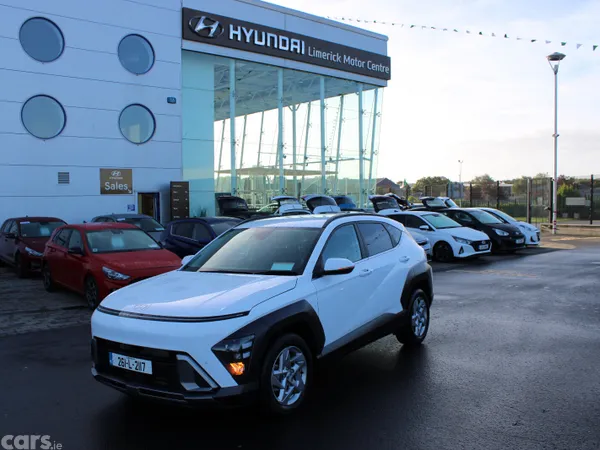 Hyundai KONA MPV, Petrol, 2026, White