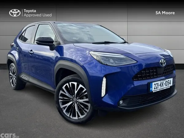 Toyota Yaris Cross Hatchback, Petrol Hybrid, 2022, Blue