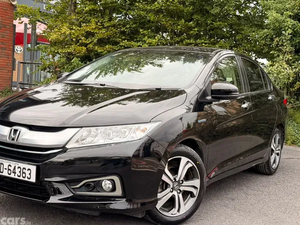 Honda Grace Saloon, Petrol Hybrid, 2015, Black