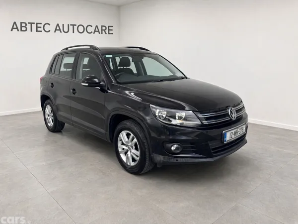 Volkswagen Tiguan SUV, Diesel, 2012, Black