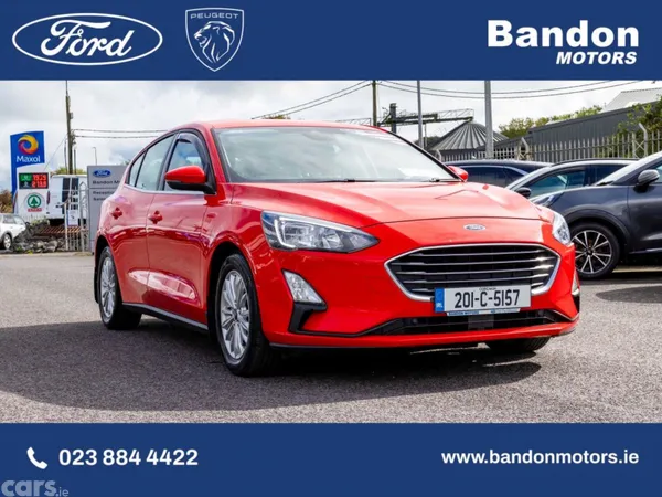 Ford Focus Hatchback, Diesel, 2020, Red