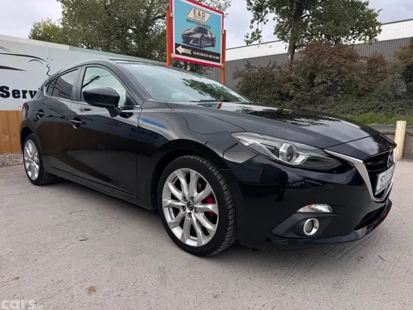 Mazda Mazda3 Hatchback, Diesel, 2015, Black