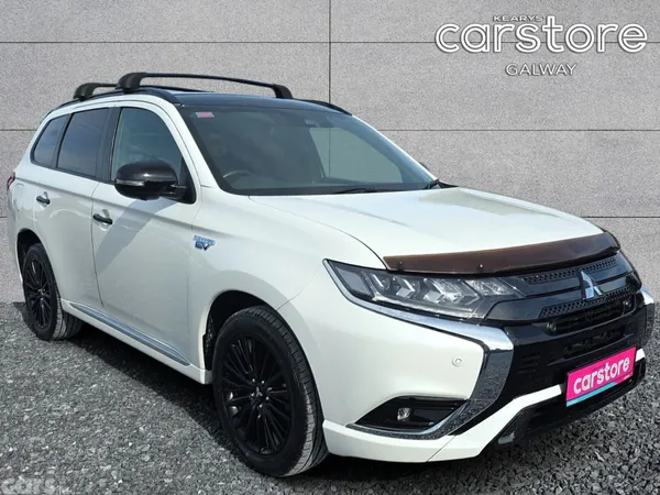 Mitsubishi Outlander SUV, Petrol Plug-in Hybrid, 2021, White