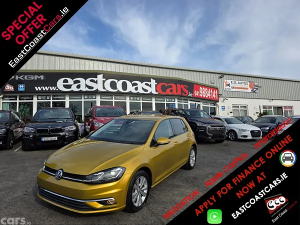 Volkswagen Golf Hatchback, Petrol, 2017, Gold