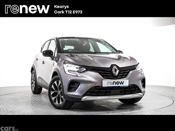 Renault Captur SUV, Petrol, 2023, Grey