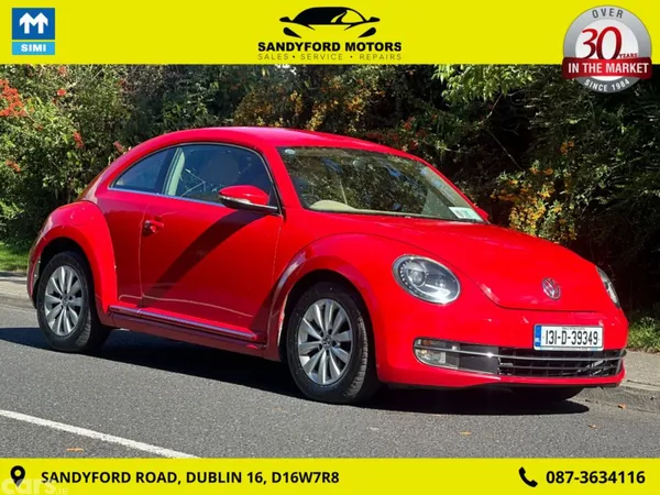 Volkswagen Beetle Hatchback, Petrol, 2013, Red