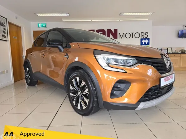 Renault Captur Hatchback, Petrol, 2022, Orange