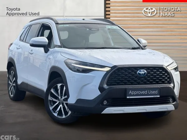 Toyota Corolla Cross SUV, Petrol Hybrid, 2023, White