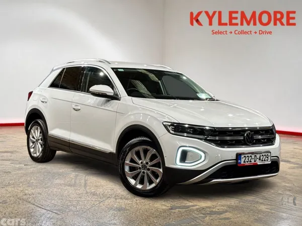Volkswagen T-Roc SUV, Petrol, 2023, White
