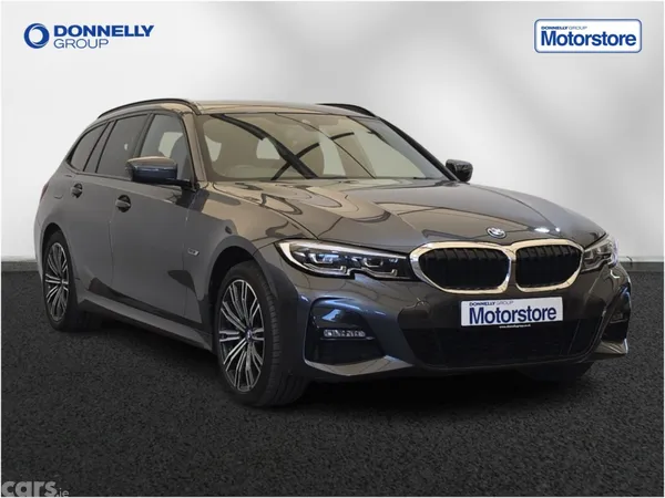 BMW 3-Series Estate, Petrol Hybrid, 2022, Grey