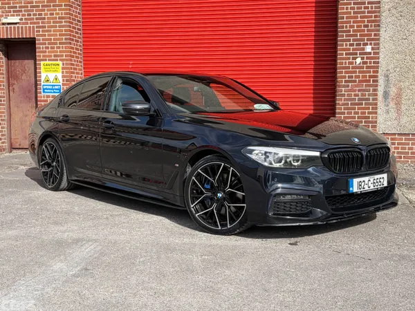 BMW 5-Series Saloon, Petrol Plug-in Hybrid, 2018, Black