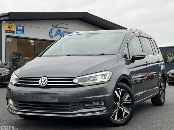 Volkswagen Touran MPV, Diesel, 2020, Grey