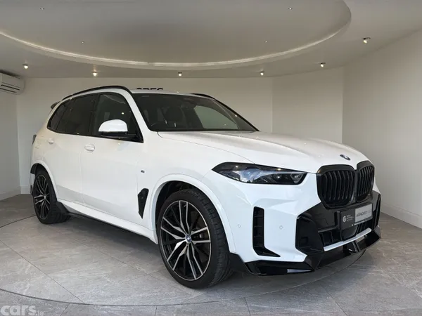 BMW X5 SUV, Petrol Hybrid, 2023, White