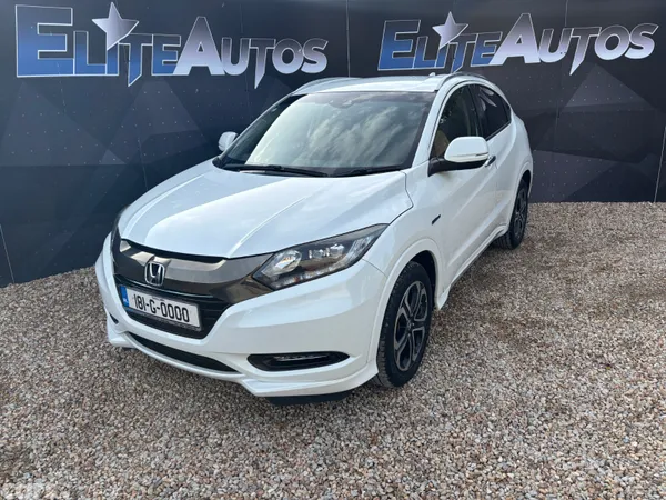 Honda Vezel Hatchback, Petrol Hybrid, 2018, White