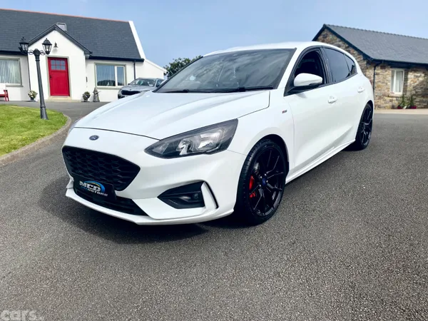 Ford Focus Hatchback, Diesel, 2019, White