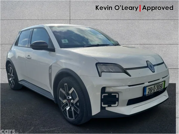 Renault 5 Hatchback, Electric, 2026, White