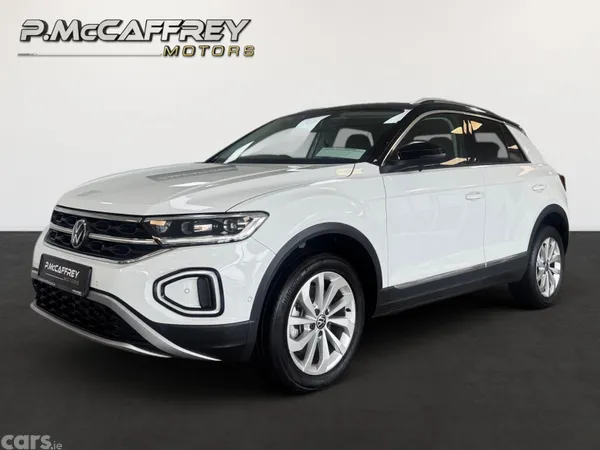 Volkswagen T-Roc SUV, Diesel, 2023, White