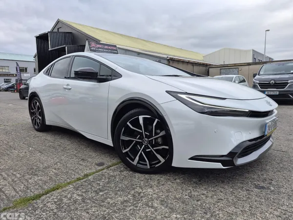 Toyota Prius Hatchback, Petrol Hybrid, 2024, White