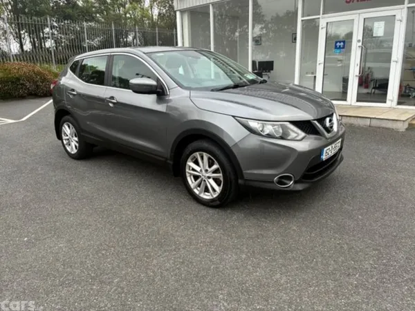 Nissan Qashqai SUV, Diesel, 2015, Grey