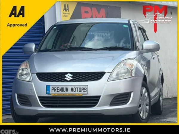 Suzuki Swift Hatchback, Petrol, 2016, Silver