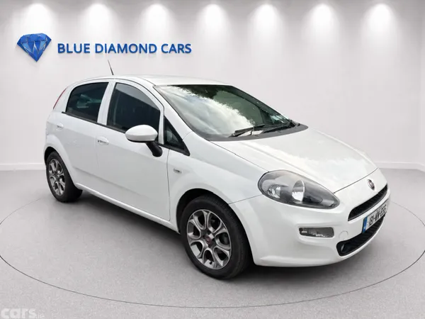 Fiat Punto MPV, Petrol, 2018, White