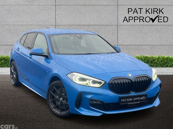 BMW 1-Series Hatchback, Diesel, 2021, Blue