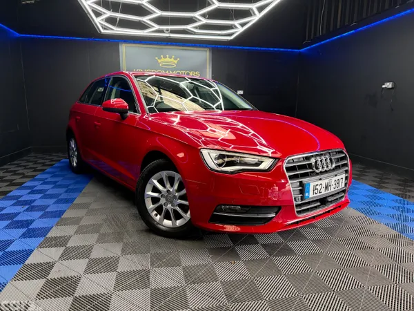 Audi A3 Hatchback, Petrol, 2015, Red
