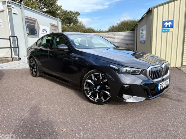 BMW 5-Series Saloon, Petrol Plug-in Hybrid, 2024, Grey