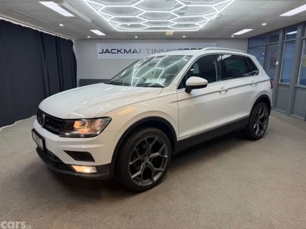 Volkswagen Tiguan Estate, Diesel, 2017, White