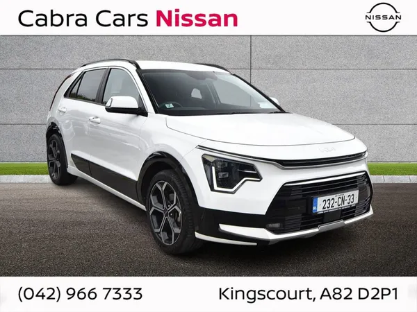 Kia Niro SUV, Petrol Hybrid, 2023, White