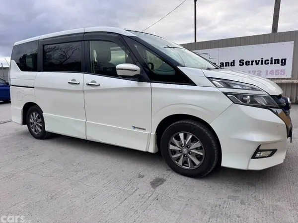 Nissan Serena MPV, Petrol Hybrid, 2019, White
