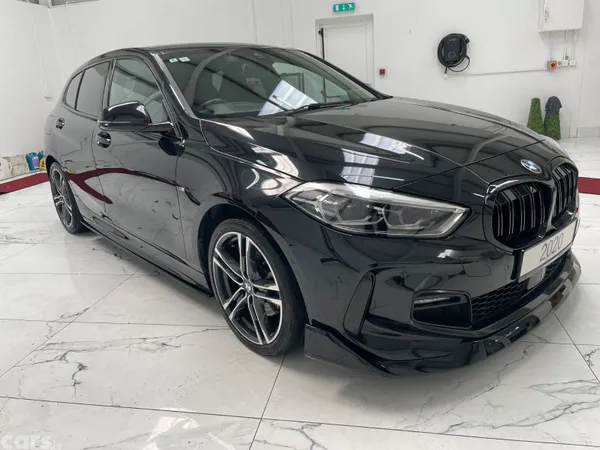 BMW 1-Series Hatchback, Diesel, 2020, Black