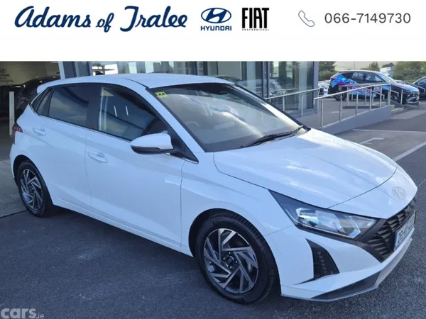 Hyundai i20 Hatchback, Petrol, 2026, White