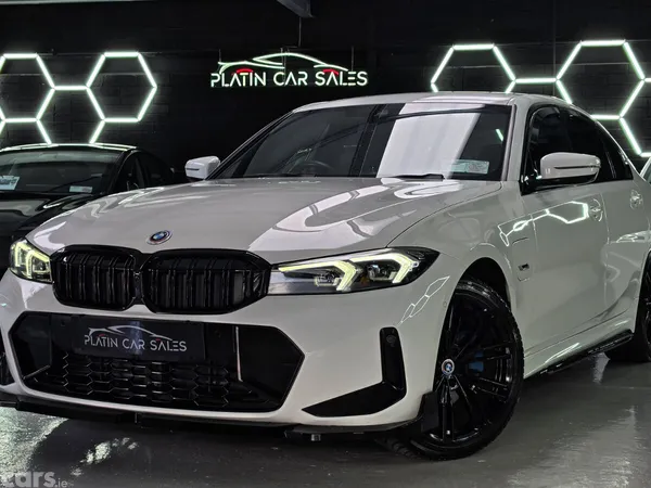 BMW 3-Series Saloon, Petrol Plug-in Hybrid, 2024, White