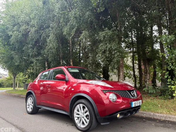 Nissan Juke SUV, Petrol, 2013, Red